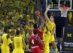 Michigan vs Indiana university basketball game 2013 photography by robbie small